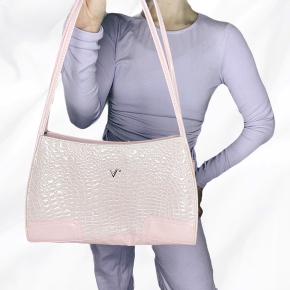 Handbags - Snakeskin purse